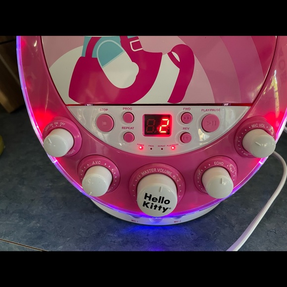 Hello Kitty Disco Party Machine - Picture 2 of 6